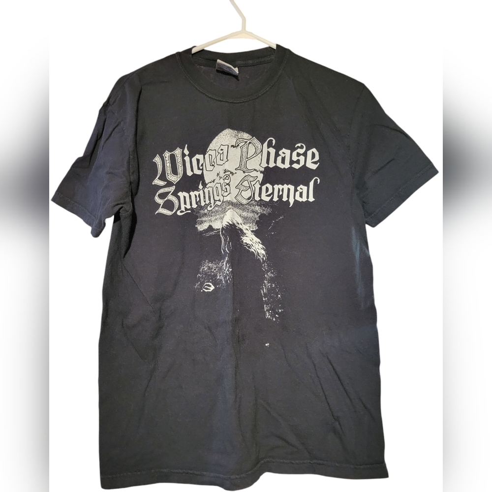 Wicca Phase Springs Eternal- GBC- Band Tee- Men's Medium